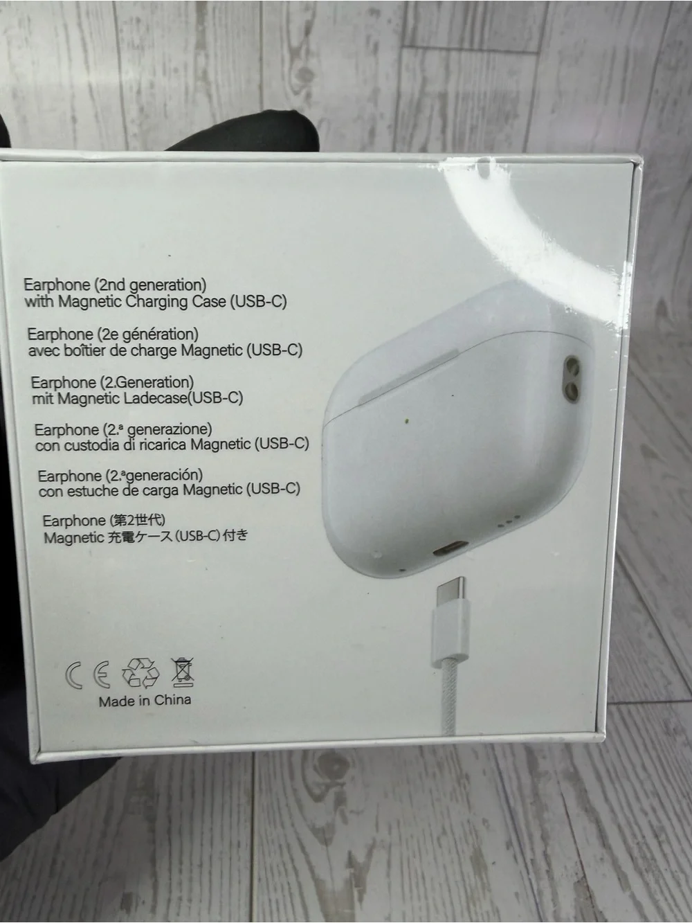 Wireless Earbuds — White “NOT APPLE!!”